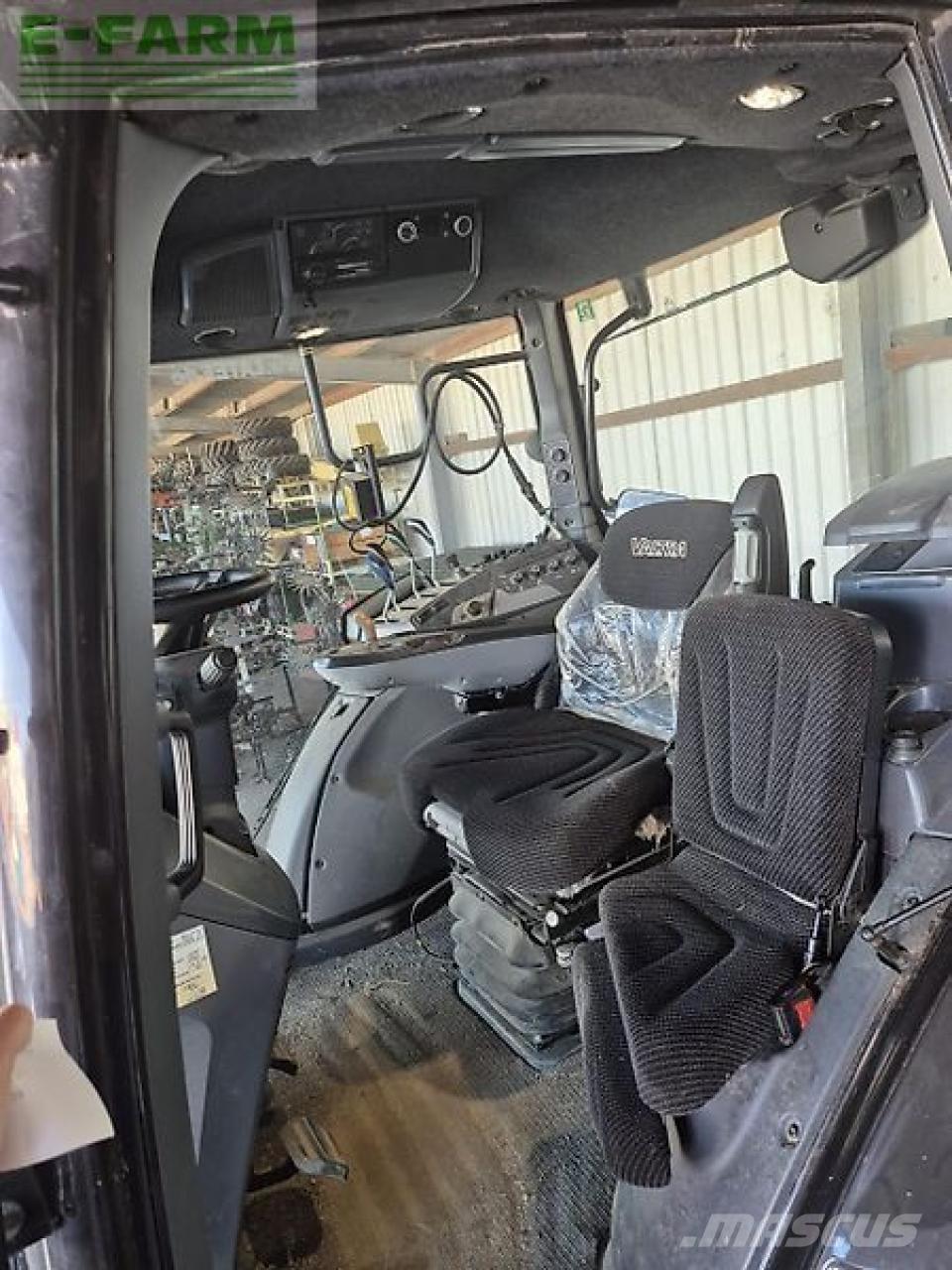 Valtra t235a Traktori