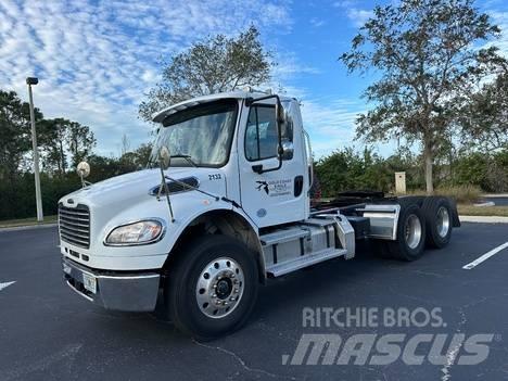 Freightliner M2 Tegljači
