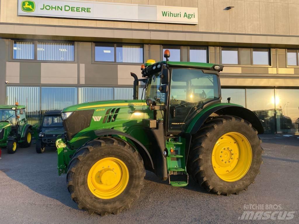John Deere 6215 R Traktori