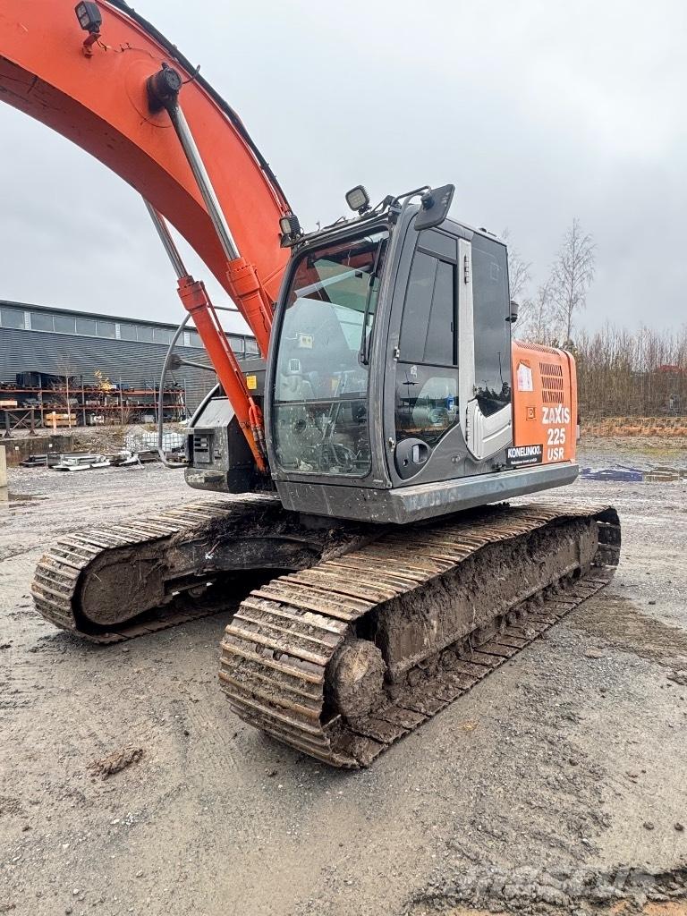 Hitachi ZX 225 USR-3 Bageri guseničari