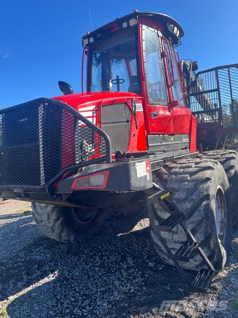 Komatsu 895 Forvarderi