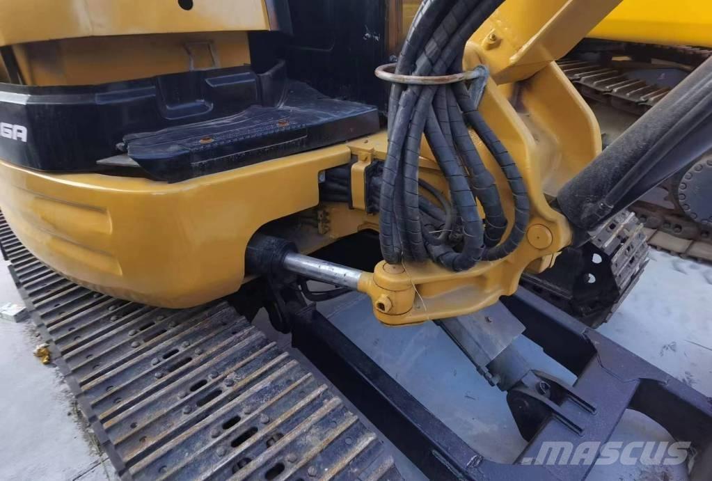 CAT 304 CR Mini bageri < 7t