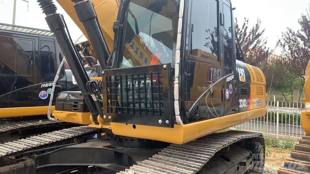 CAT 324 Bageri guseničari