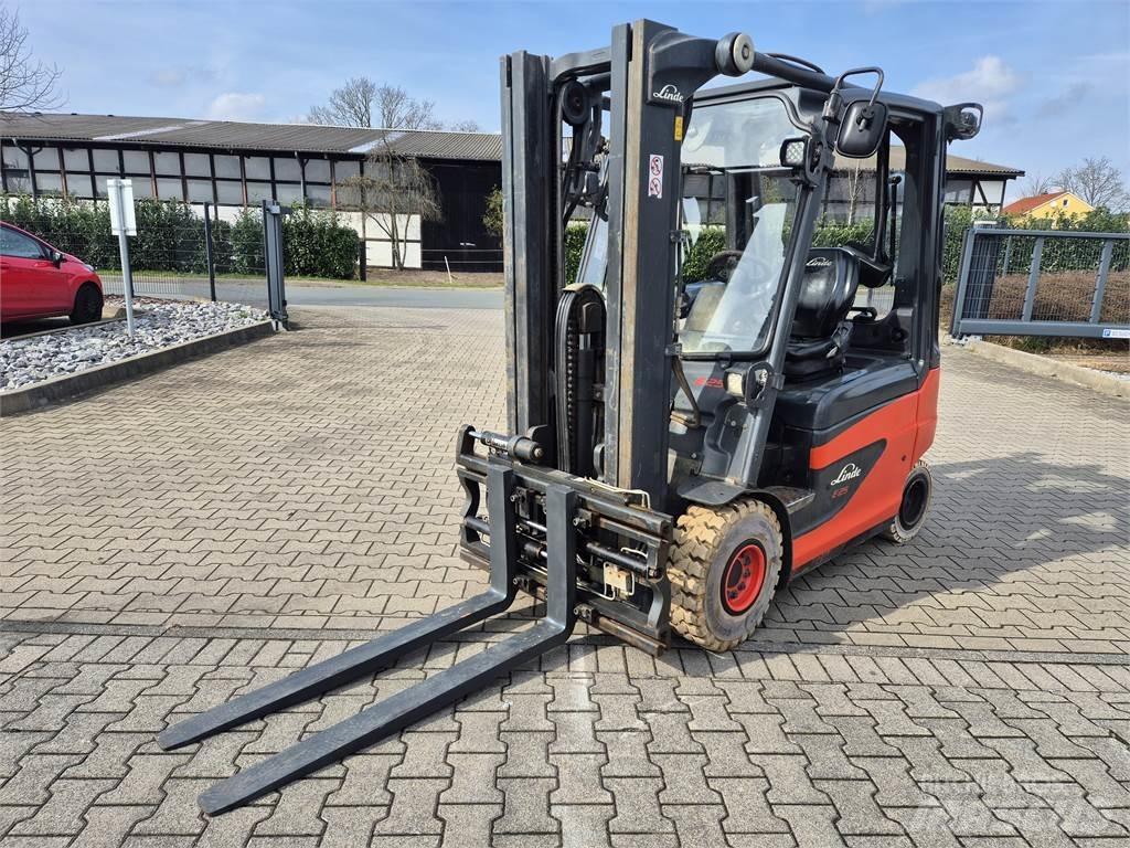 Linde E25 Električni viljuškari
