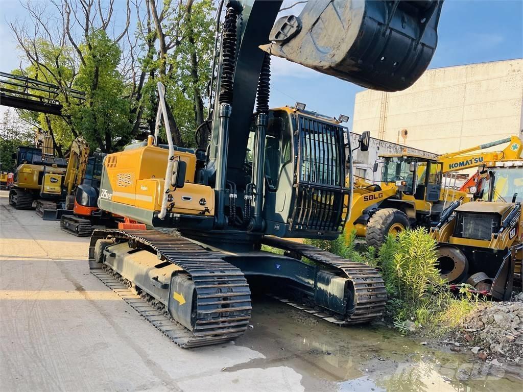 Hyundai 225LC 9T Bageri guseničari
