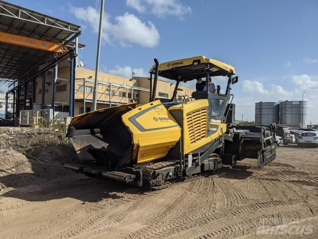Bomag BF700C-2 Asfaltni finišeri