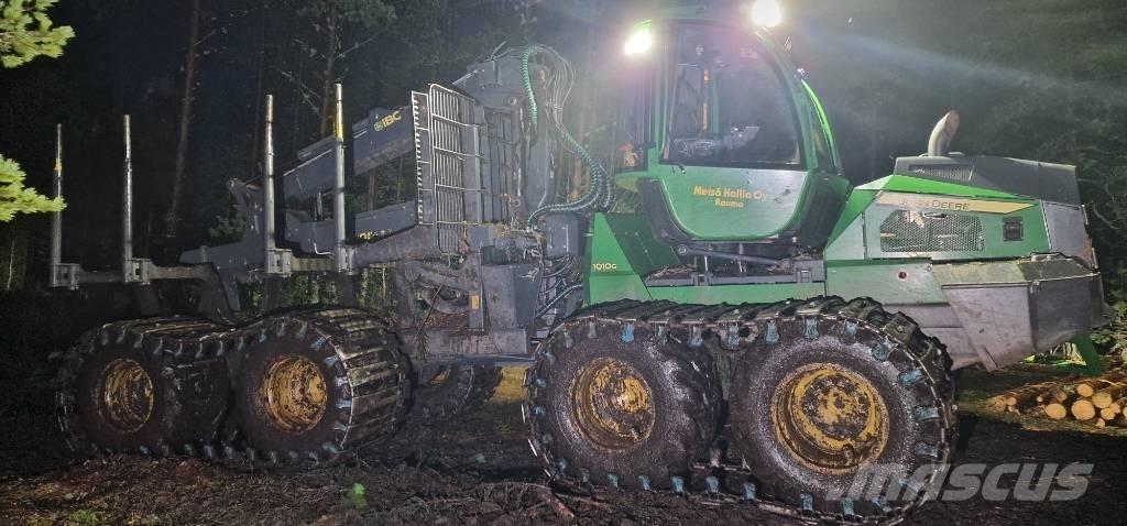 John Deere 1010G Forvarderi
