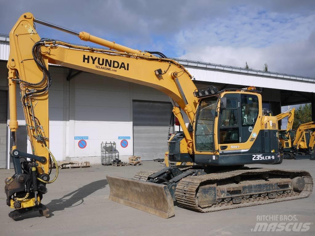 Hyundai R 235 LCRD-9 Bageri guseničari
