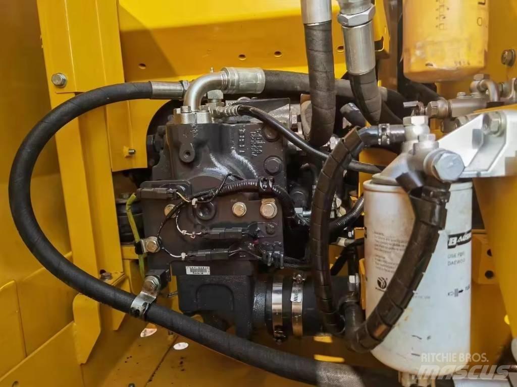 Komatsu PC 110 Bageri guseničari