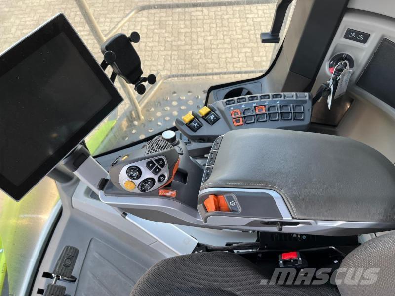 CLAAS LEXION 6800 Kombajni