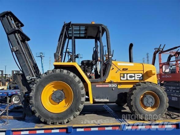 JCB 930 Vanterenski viljuškar