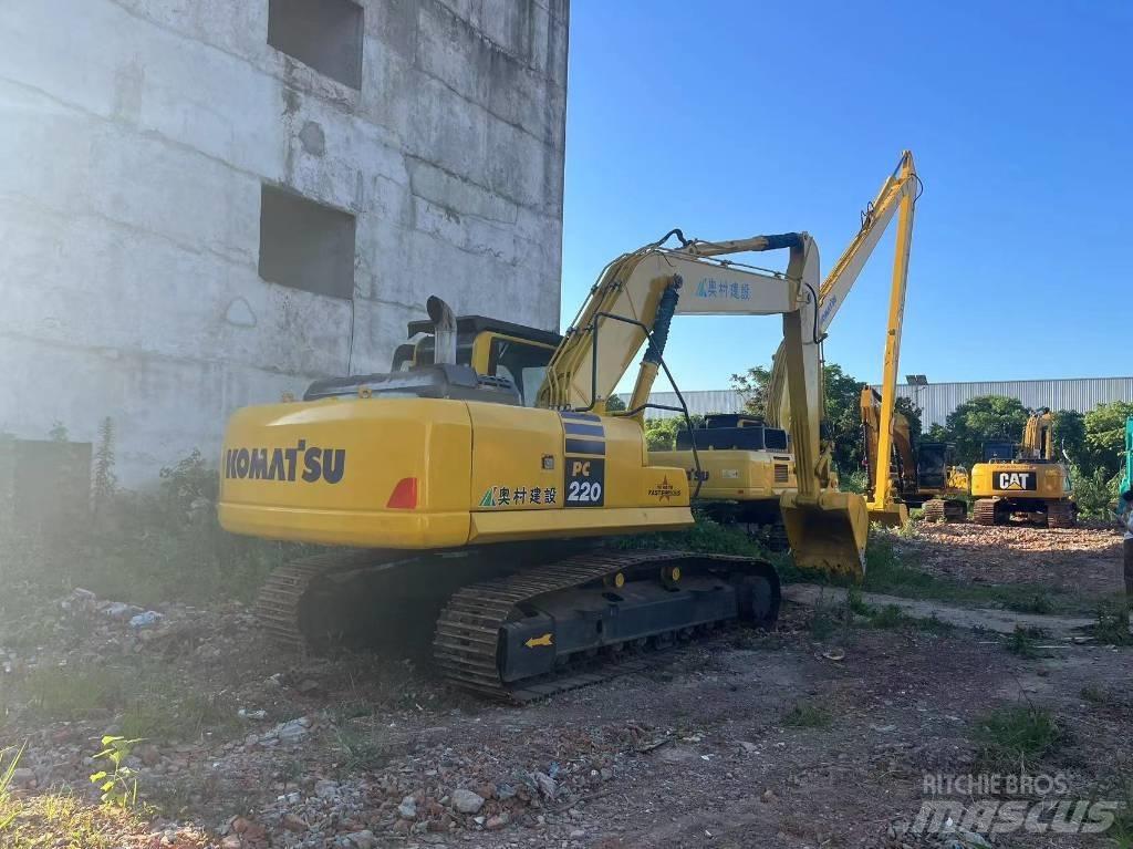 Komatsu pc220-8mo Bageri guseničari