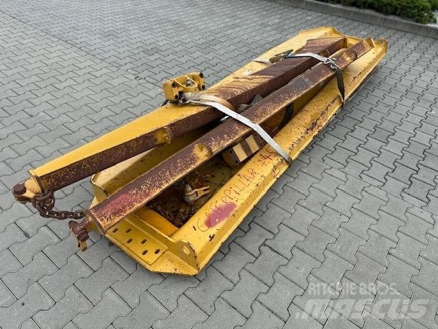 CAT 745 TAIL GATE Zglobni damperi