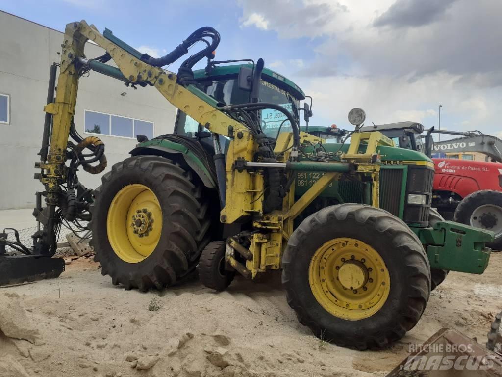 John Deere 7600 Traktori