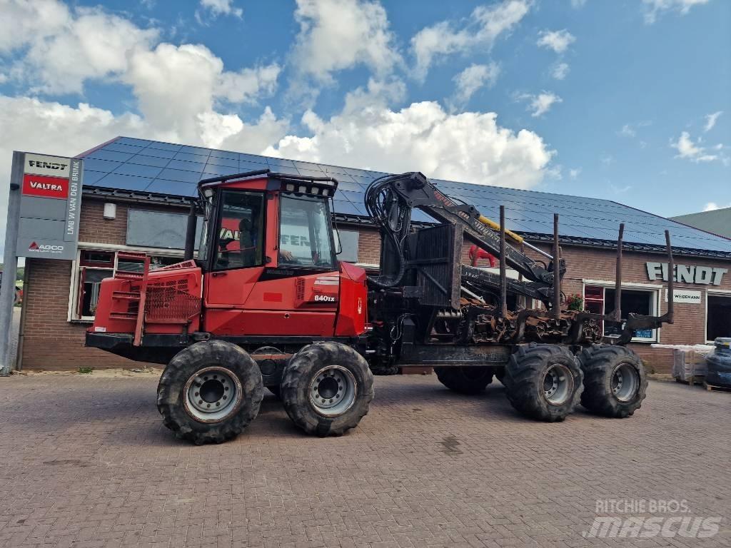 Komatsu 840 TX Forvarderi