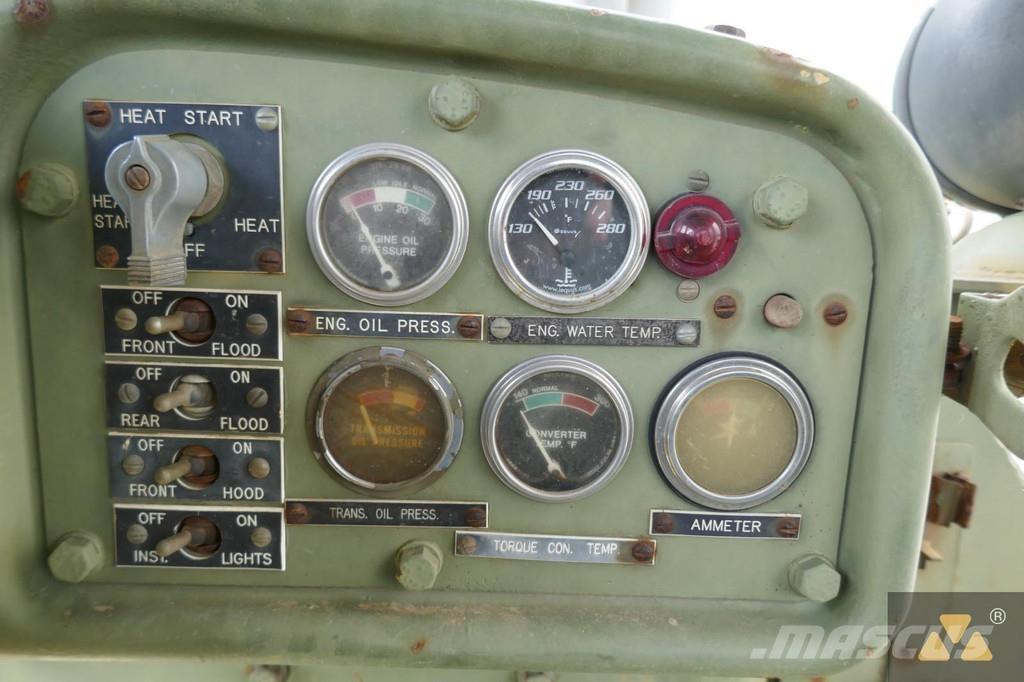 CAT D7F Ex-army Buldožeri guseničari