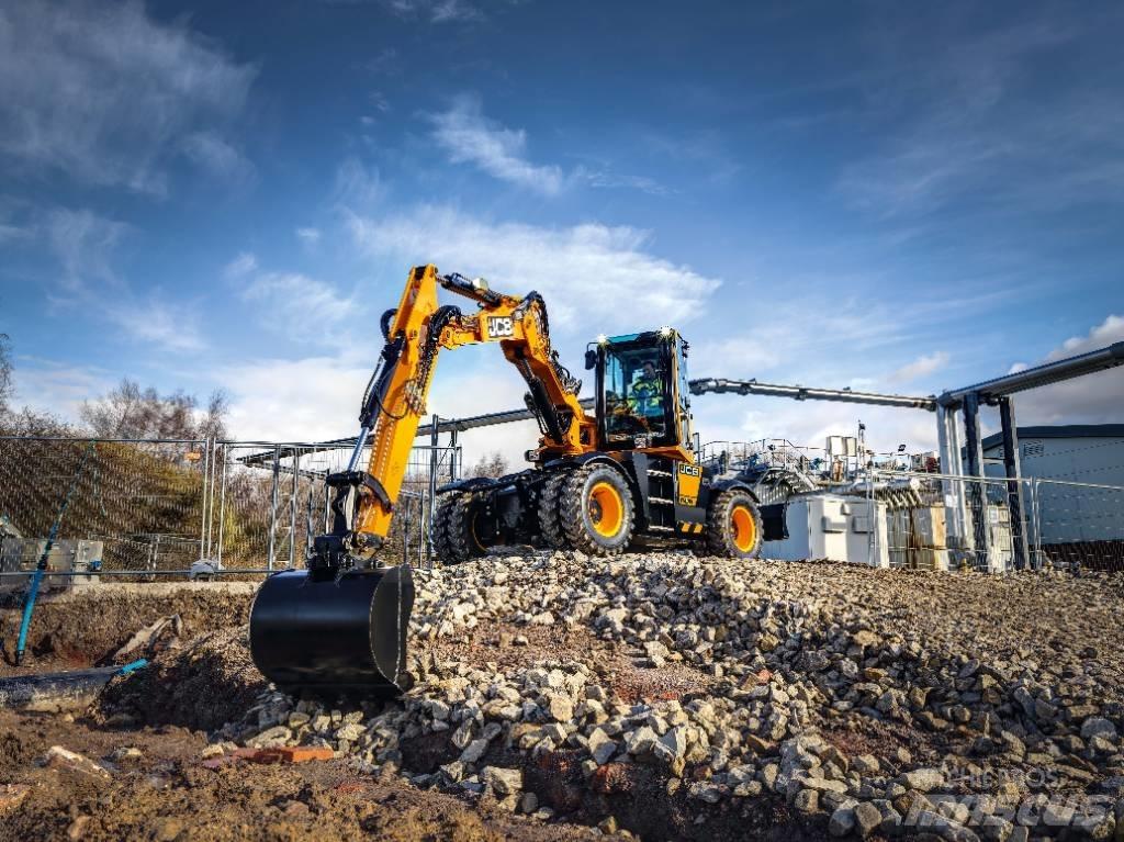JCB Hydradig 110W Bageri točkaši