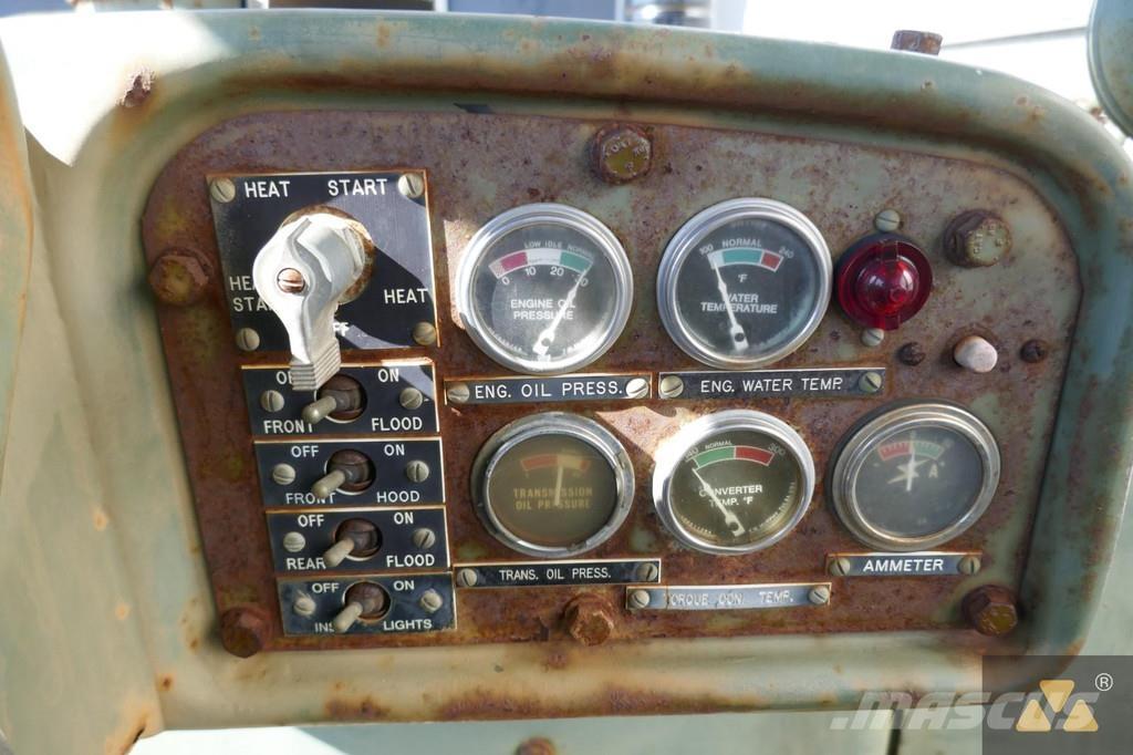 CAT D7F Ex-army Buldožeri guseničari