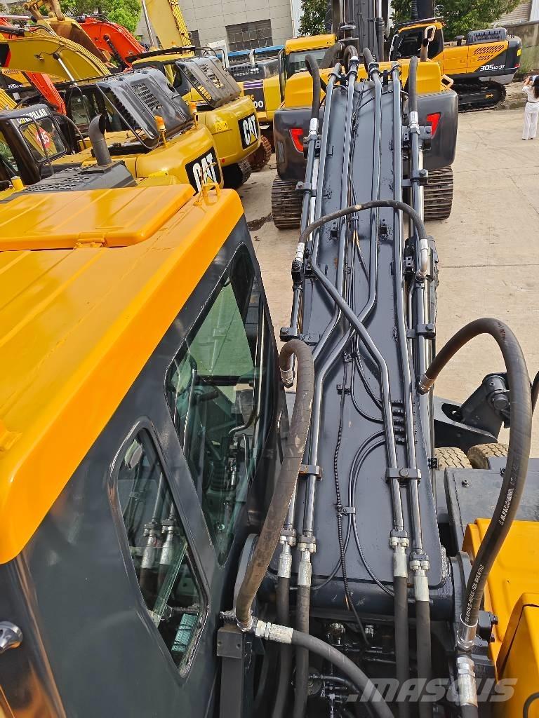 Hyundai R210W-9T Bageri guseničari