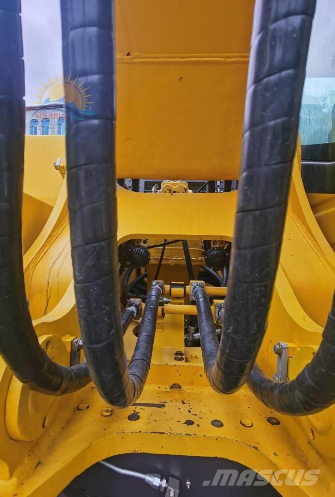 Komatsu PC 400-8 Bageri guseničari