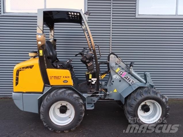 GiANT v452t hd x-tra Mini utovarivači