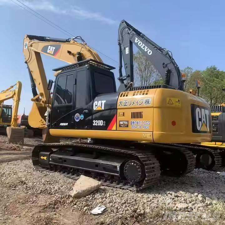 CAT CAT320D Bageri guseničari