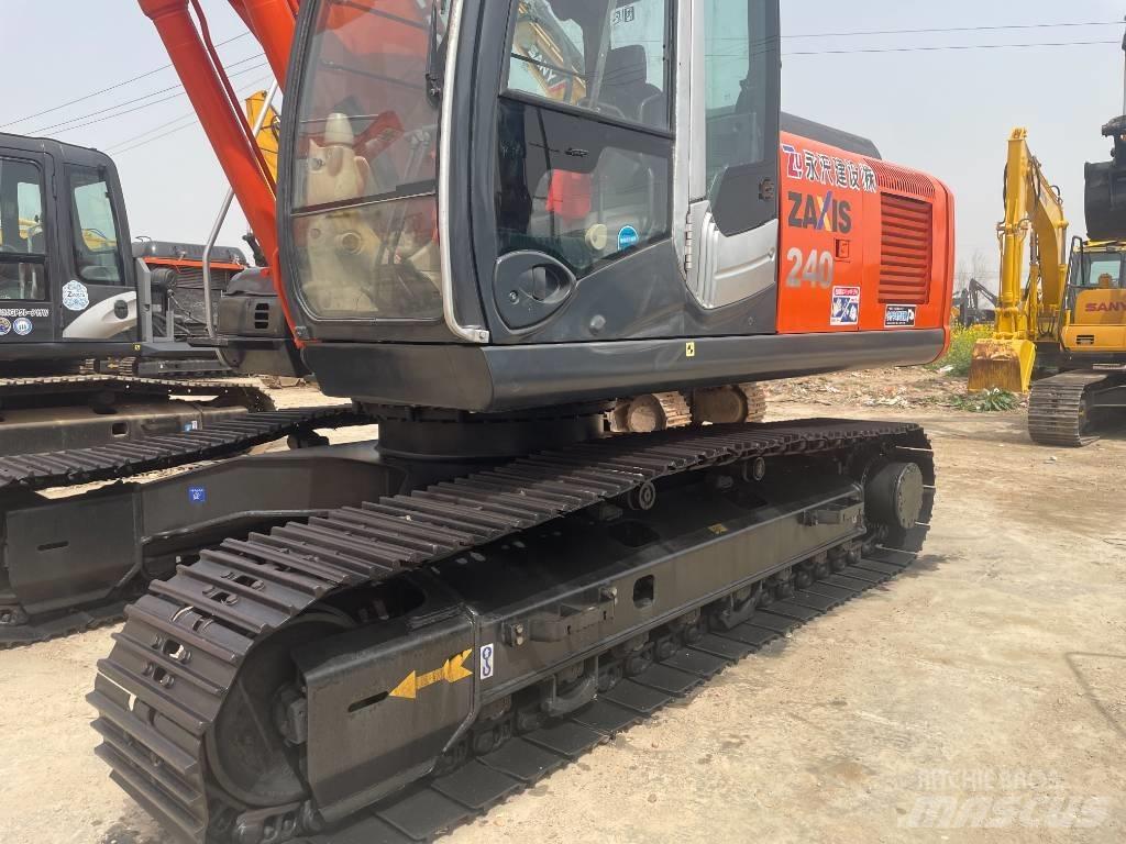 Hitachi ZX 240 Bageri guseničari