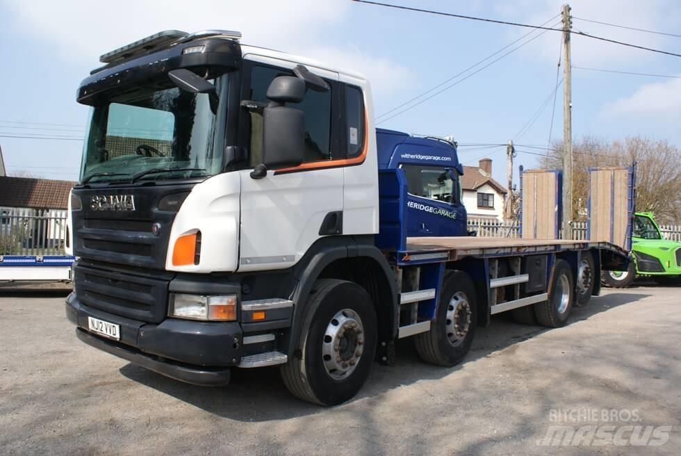Scania P 360 CB Kamioni sa ravan platformom / vitlom