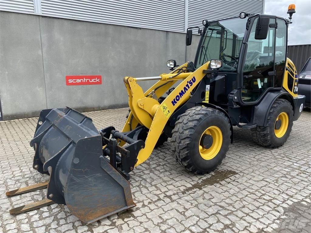 Komatsu WA70M-8EO Višenamenski utovarivači