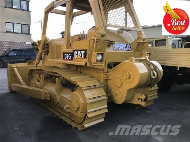 CAT D 7 G Buldožeri guseničari