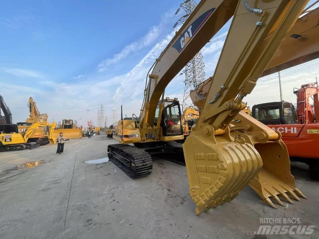 CAT 320 B Bageri guseničari