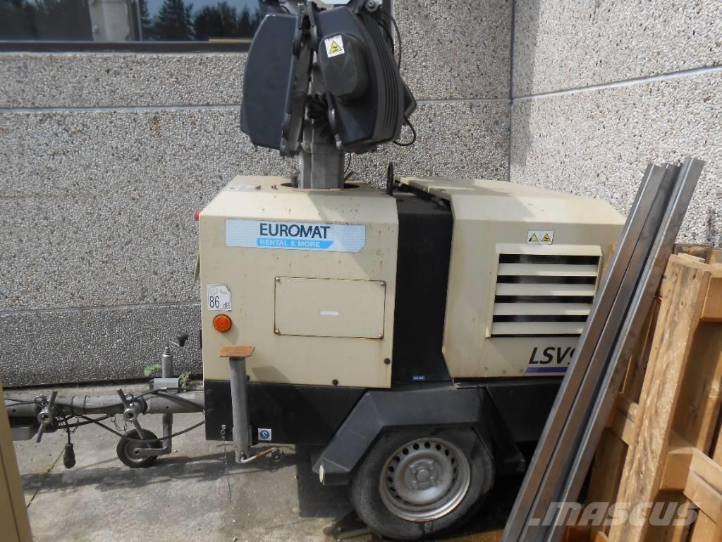 Doosan LSV9 Rasvetni stubovi