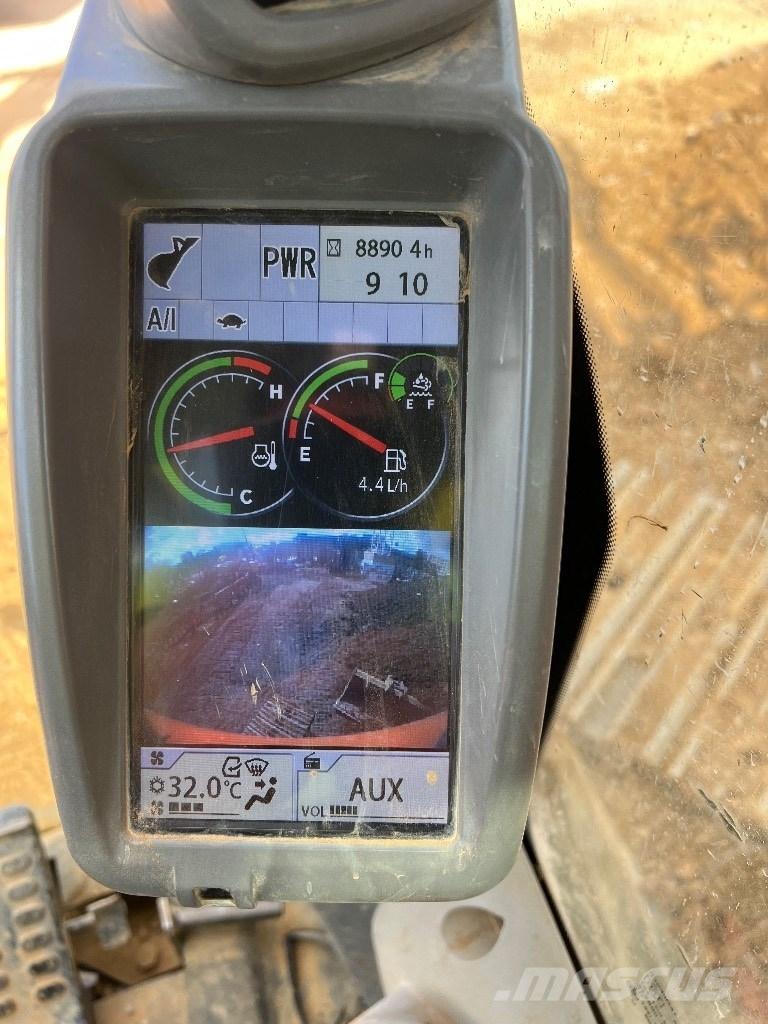 Hitachi ZX 225/6 Bageri guseničari