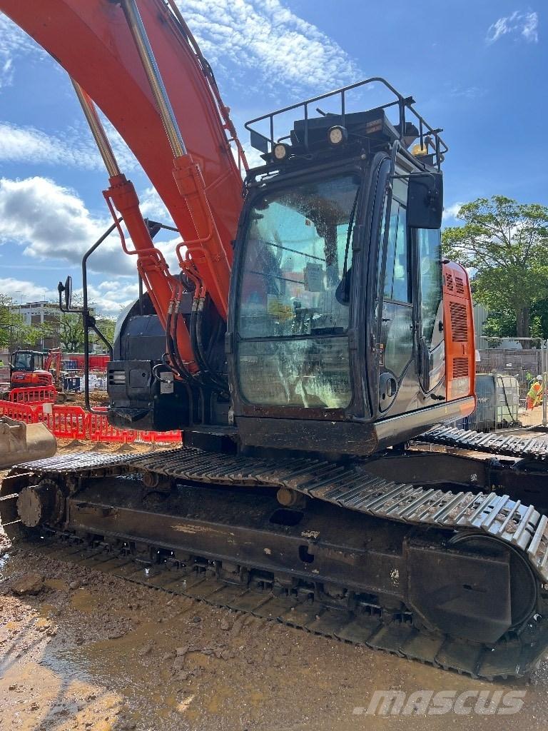 Hitachi ZX 225/6 Bageri guseničari