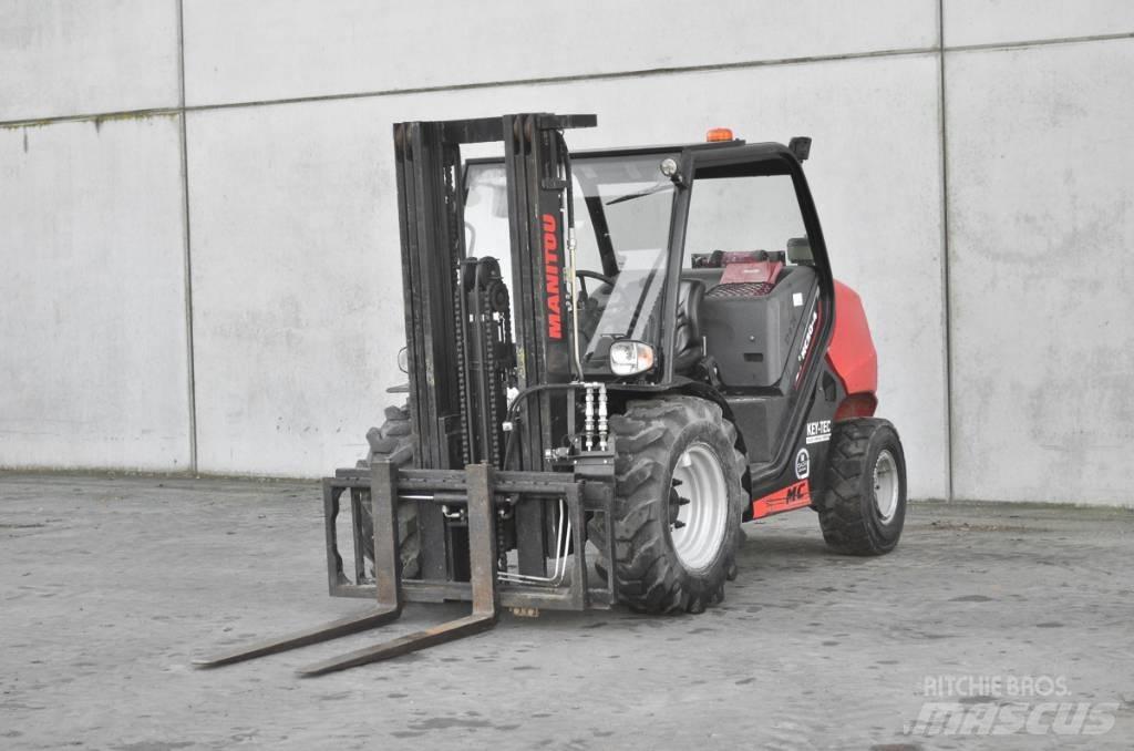 Manitou MC 30-4 Dizelski viljuškari