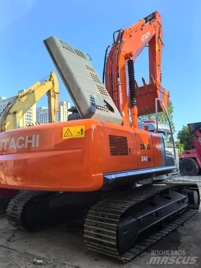 Hitachi ZX 240-3 Bageri guseničari