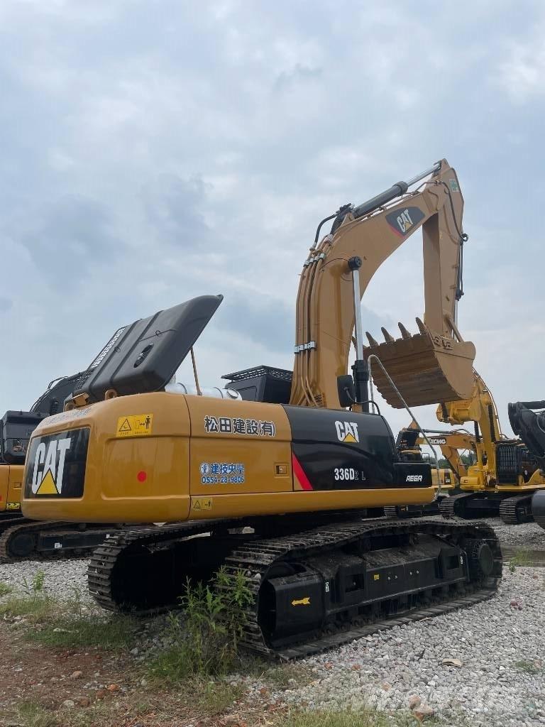 CAT 336D2 Bageri guseničari