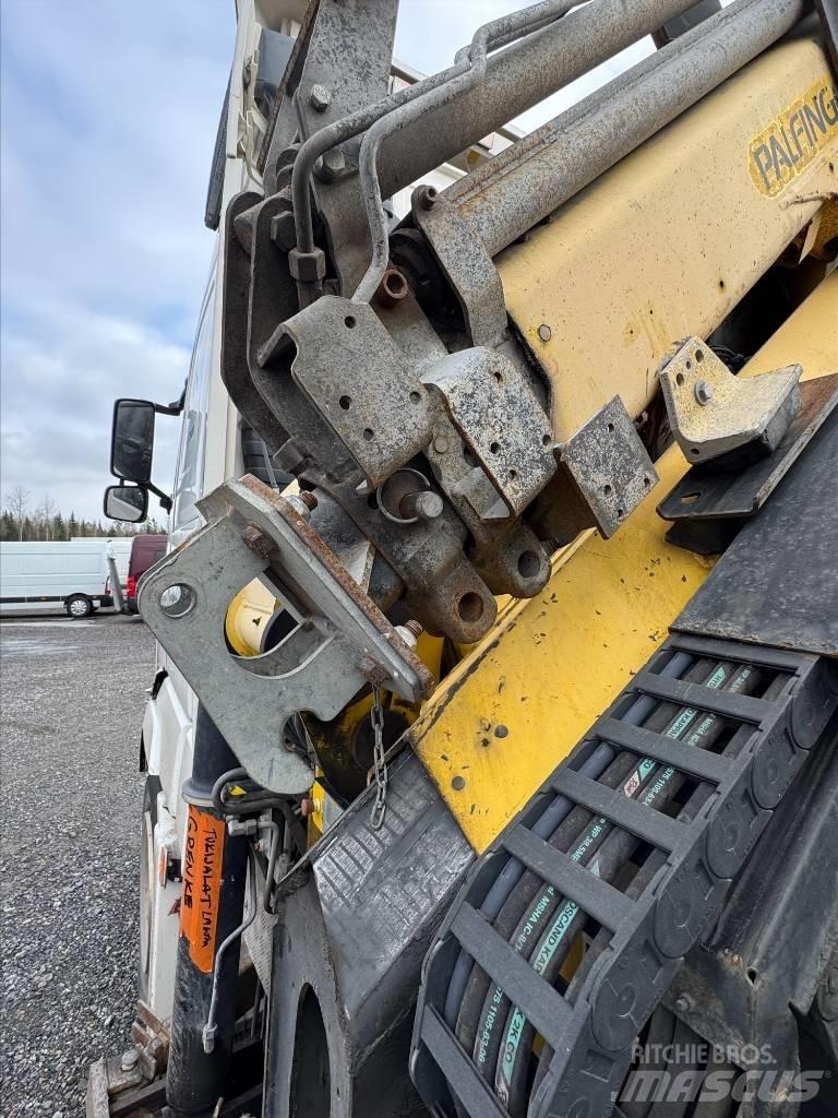 Volvo FH 13 6x2 Kamioni sa kranom