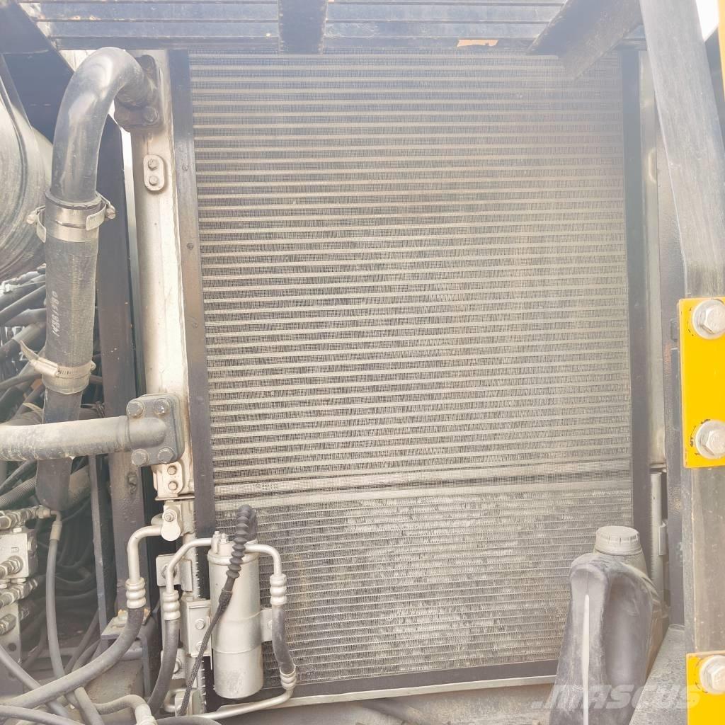 Volvo EC140 Bageri guseničari
