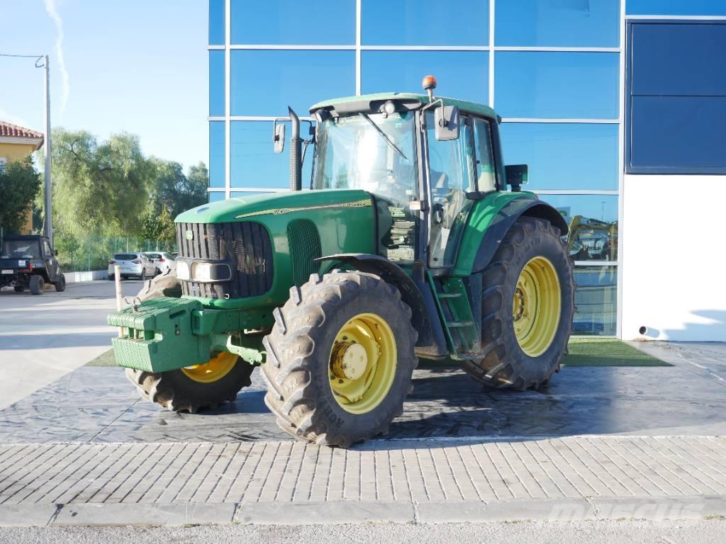 John Deere 6920 Traktori
