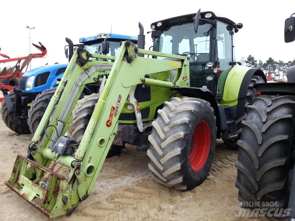 CLAAS Arion 640 Traktori