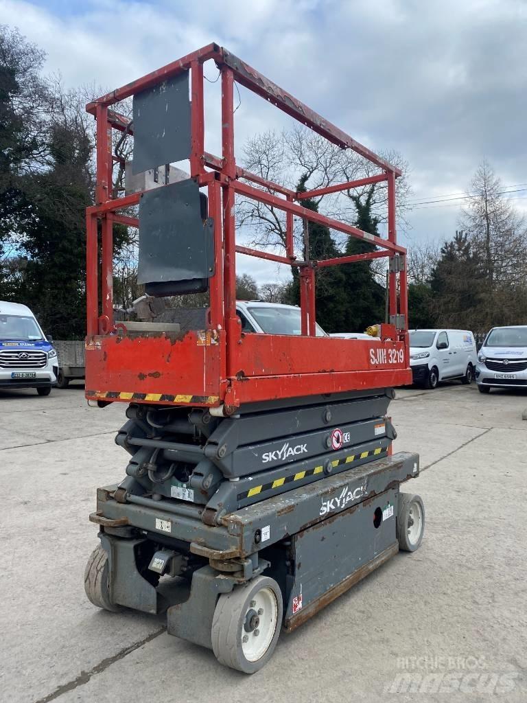 SkyJack SJ 3219 Makazaste platforme