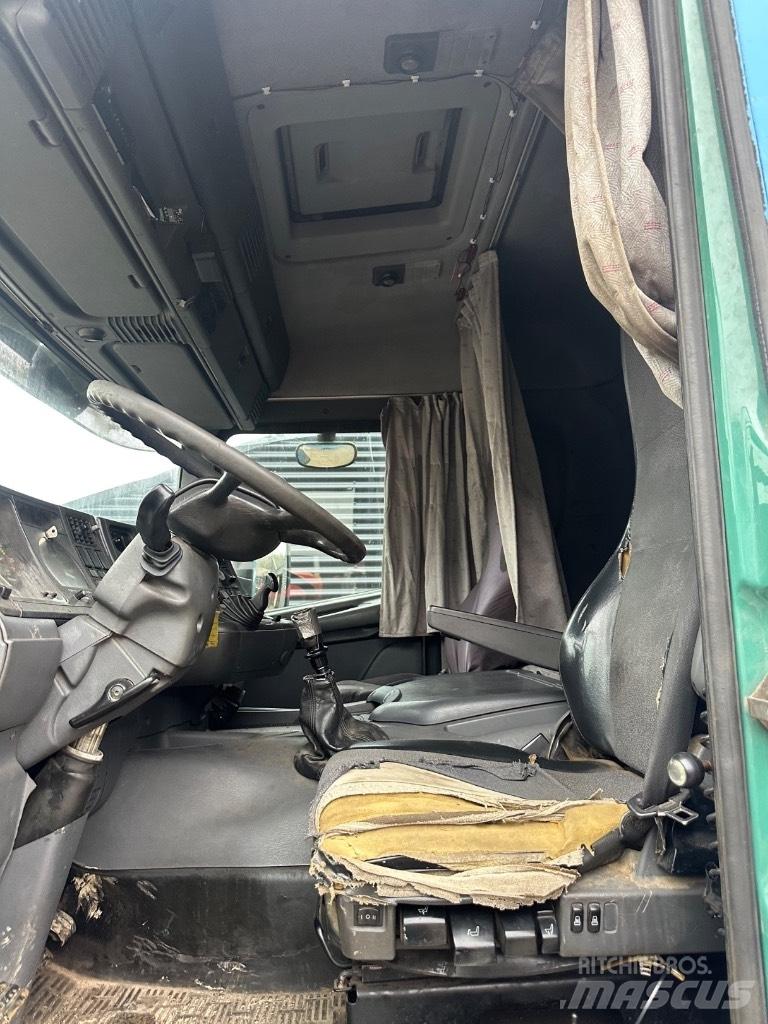 Scania 124 Rol kiper kamioni sa kukom za podizanje tereta