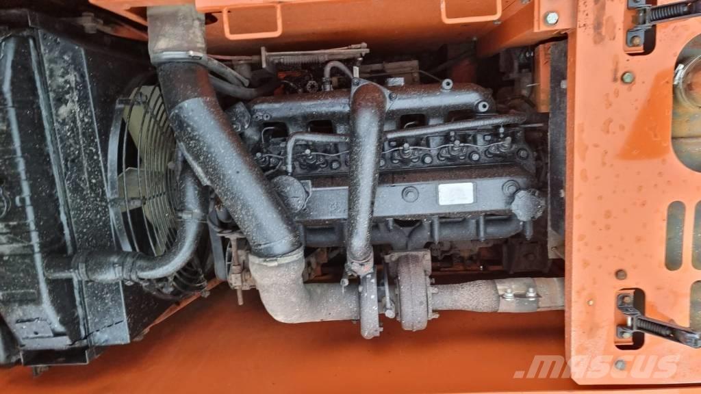 Daewoo SL130LC-V Bageri guseničari