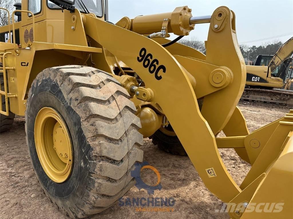 CAT 966C Utovarivači na točkove
