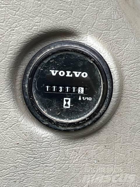 Volvo EC 220 D Bageri guseničari