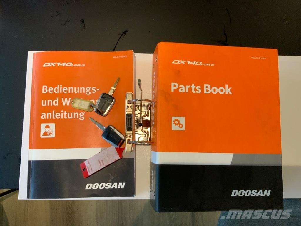 Doosan DX 140 LCR Bageri guseničari