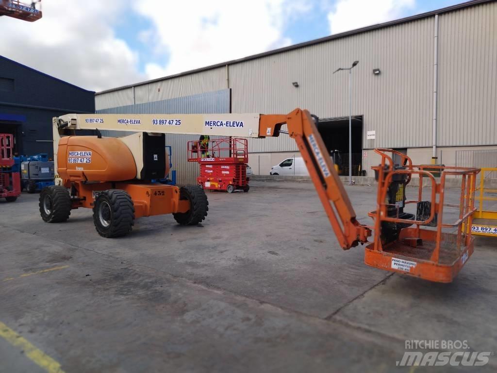 JLG 800 AJ Zglobne podizne platforme