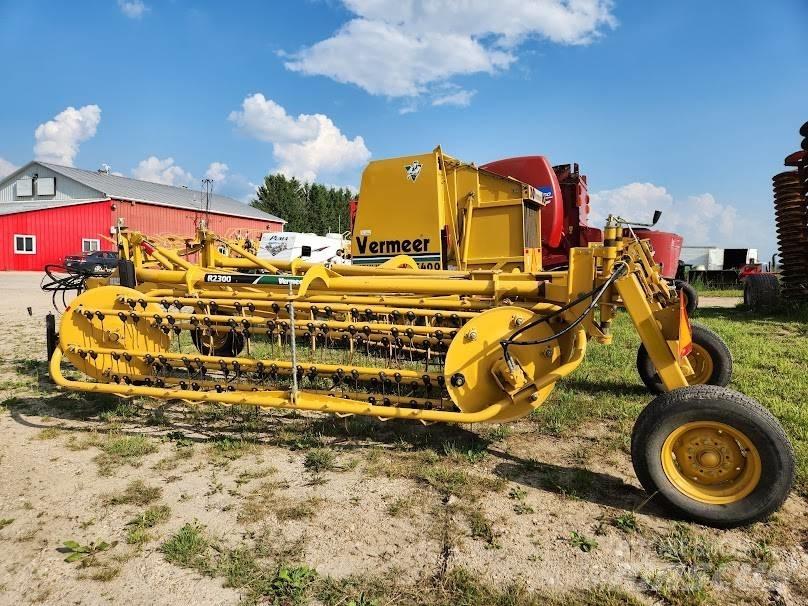 Vermeer R2300 Okretači i sakupljači sena