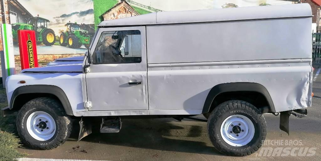 Land Rover Defender Automobili